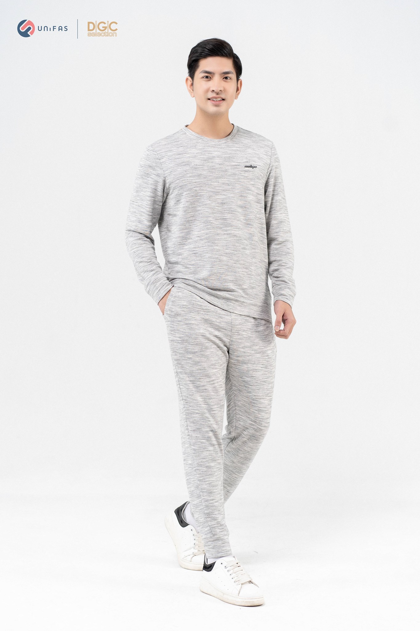 Ảnh của Áo nỉ bộ