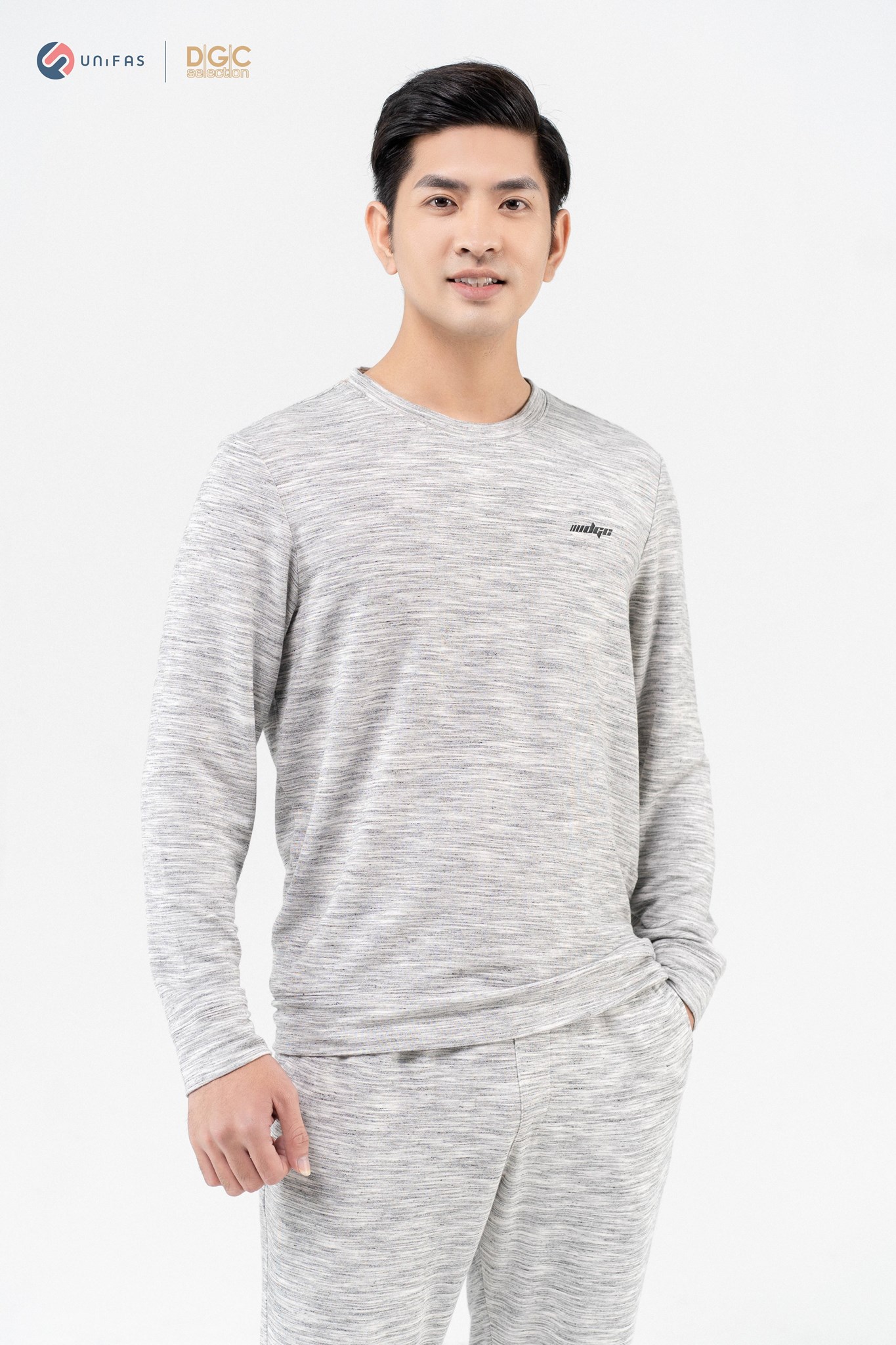 Ảnh của Áo nỉ bộ