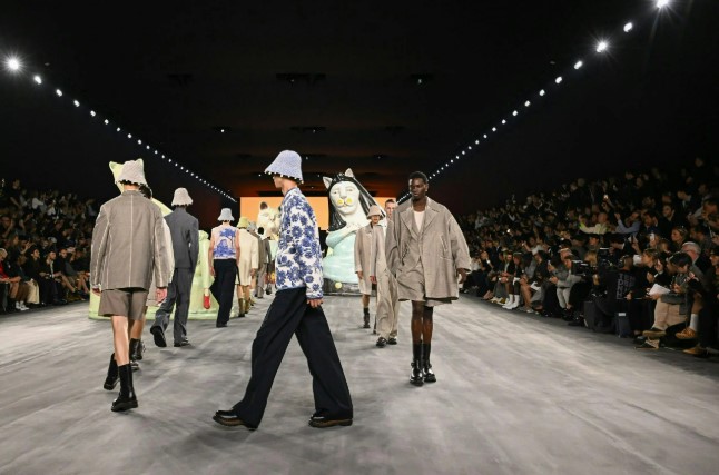 NHÌN LẠI 9 XU HƯỚNG MENSWEAR SS25 TRONG TUẦN LỄ THỜI TRANG ĐẦY BIẾN ĐỘNG 